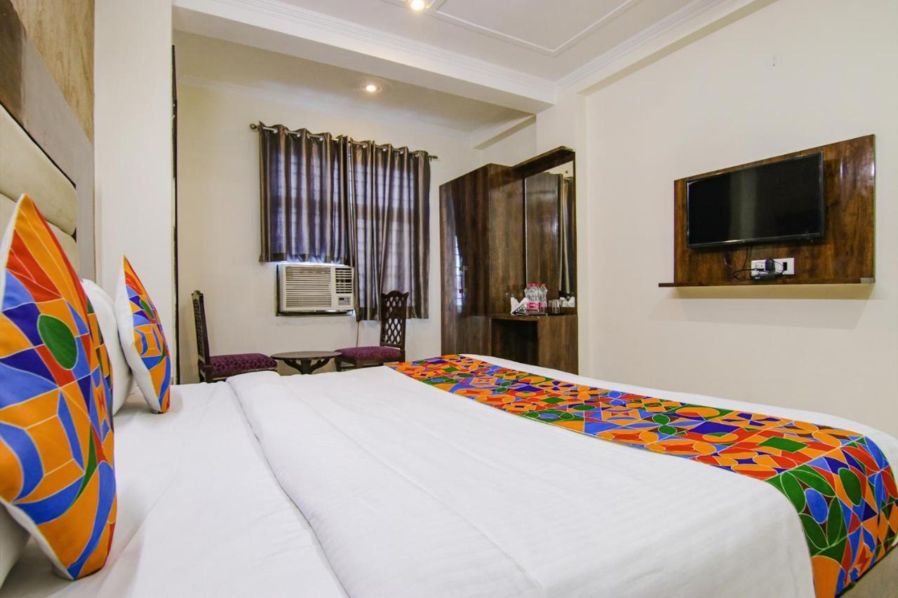 Fabhotel Airport Avalon Near Igi Airport Új-Delhi Kültér fotó