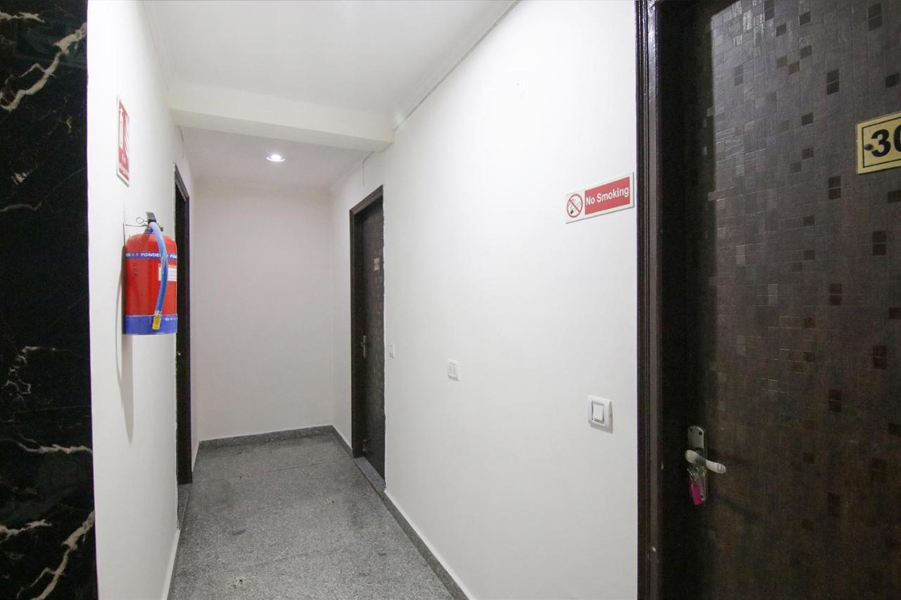 Fabhotel Airport Avalon Near Igi Airport Új-Delhi Kültér fotó