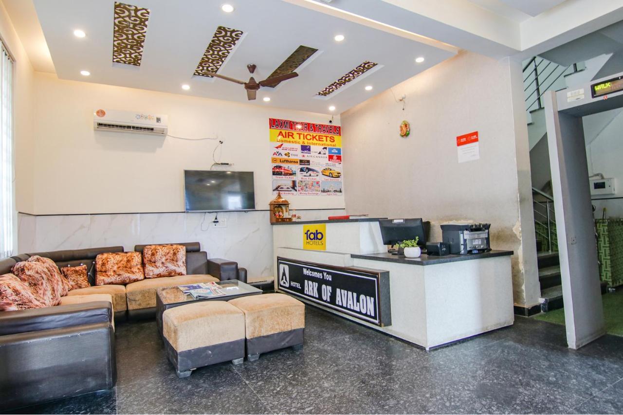 Fabhotel Airport Avalon Near Igi Airport Új-Delhi Kültér fotó