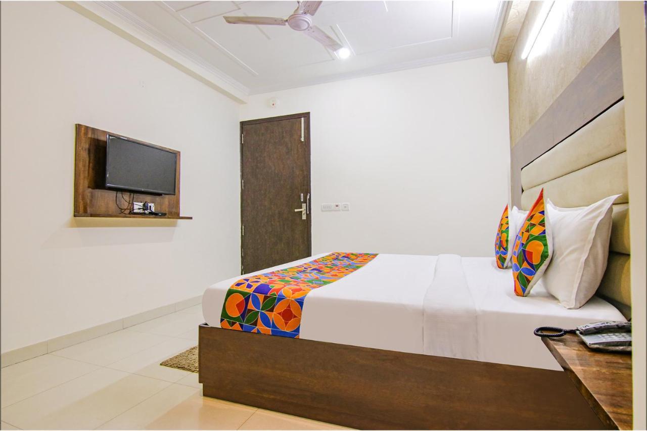 Fabhotel Airport Avalon Near Igi Airport Új-Delhi Kültér fotó
